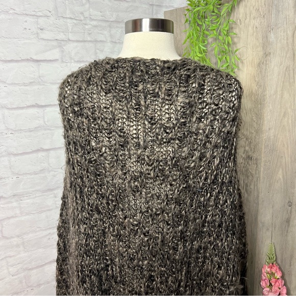 Free People Wool Shawl Wrap - Picture 10 of 14